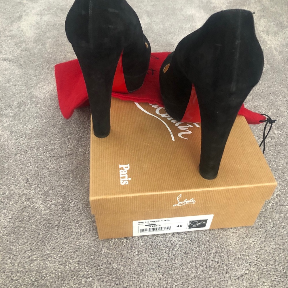 ❌SOLD❌Louboutin BIBI 140mm. Suede. Black. Size 40. - Picture 9 of 12